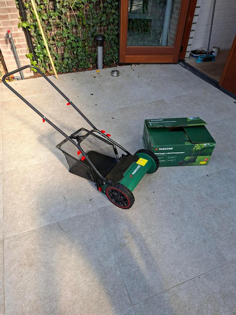Parkside handgrasmaaier (NIEUW), Tuin en Terras, Grasmaaiers, Nieuw, Handgrasmaaier, 30 t/m 39 cm, Kooimesmaaier, Opvangbak, Ophalen of Verzenden