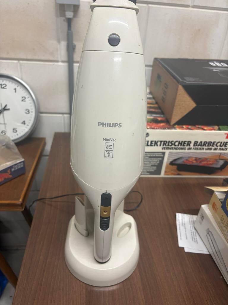 Philips MiniVac Kruimeldief en Oplaadstation–Compact, Handig, Ophalen of Verzenden, Kruimeldief