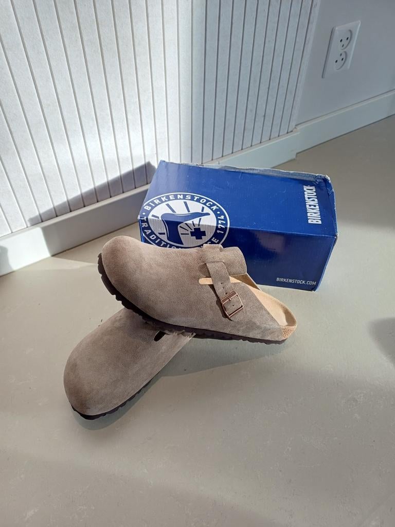Birkenstock Boston - Taupe Suède - Maat 45, Overige kleuren, Klompen, Ophalen of Verzenden, Zo goed als nieuw