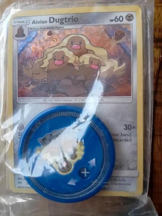 Pokémon Kaart Alolan Dugtrio met schijfje, Ophalen of Verzenden, Gebruikt, Losse kaart