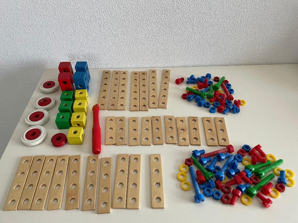 Heros houten montagespeelgoed, Ophalen of Verzenden, Gebruikt, Overige typen