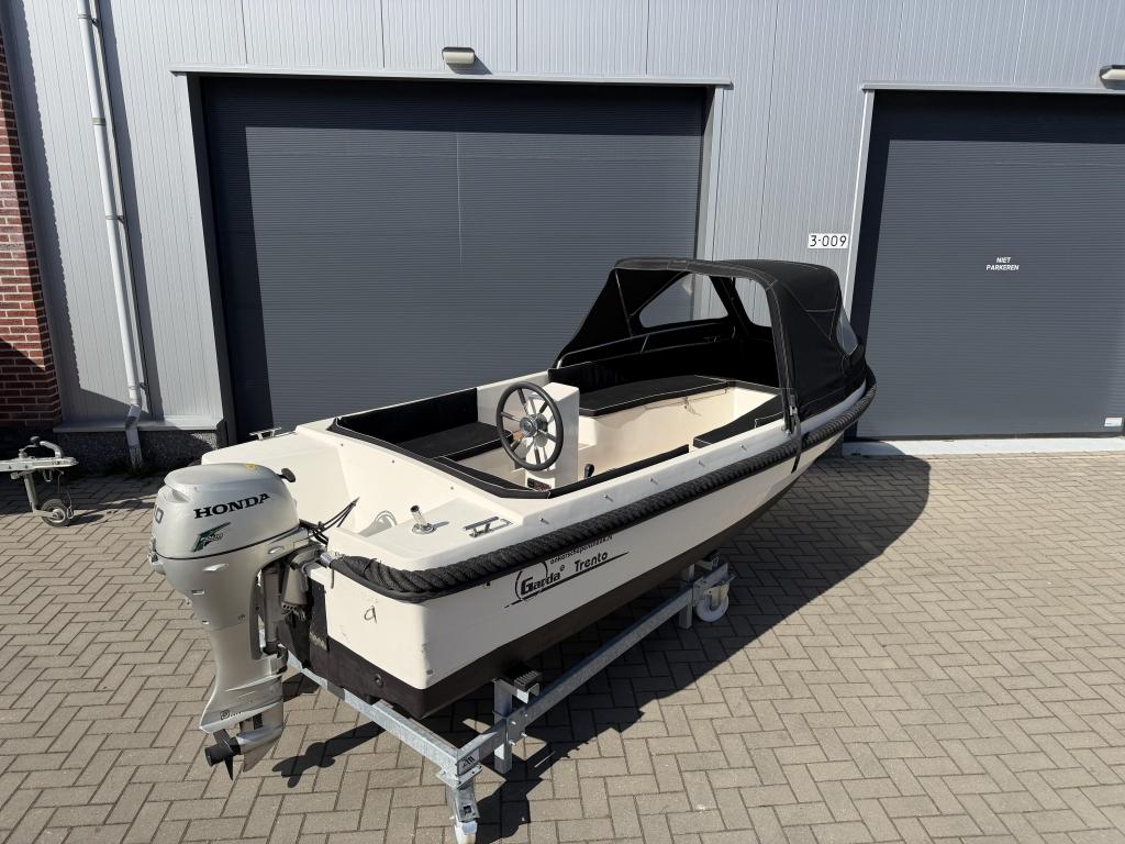 Nette Garda 470 Sloep Compleet incl. Honda 10PK 4-takt, Watersport en Boten, 10 tot 30 pk, Gebruikt, Nijverheidsweg 3F Grootebroek