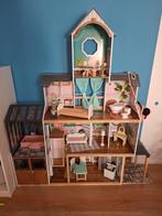 Kinder poppenhuis. Ongeveer 1,60 m hoog., Ophalen, Zo goed als nieuw, Poppenhuis