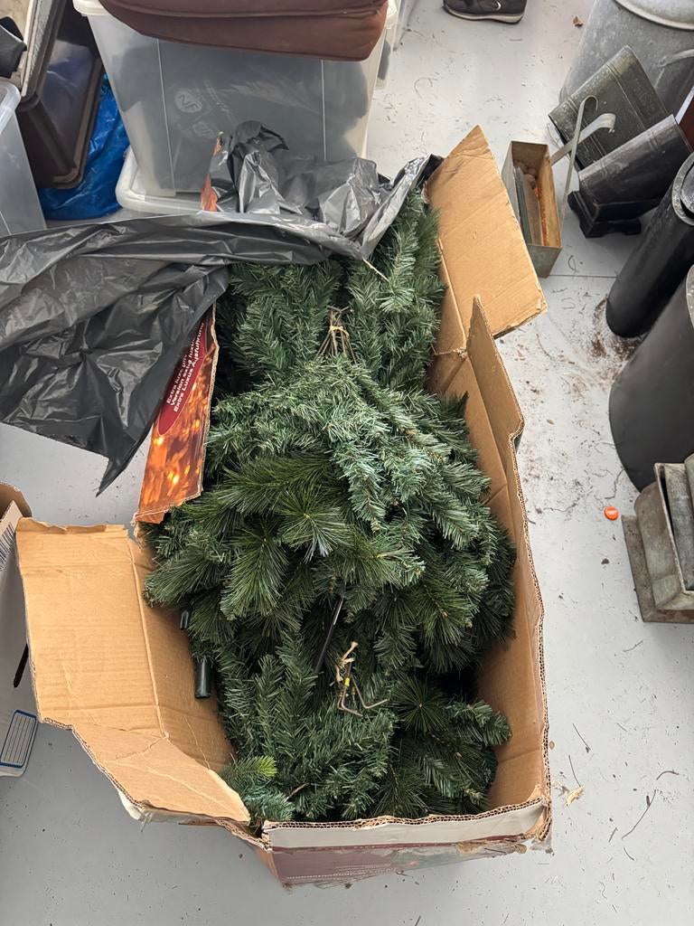 Kerstboom 210 cm, Diversen, Ophalen, Gebruikt