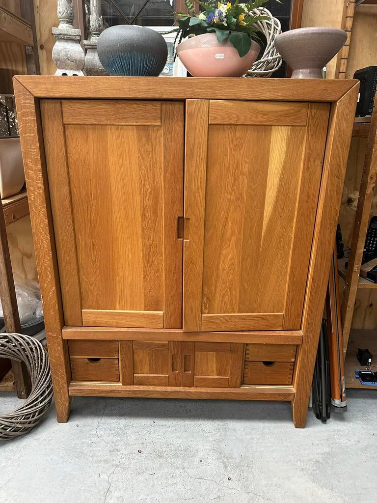 Teak kast (tvmeubel), Ophalen