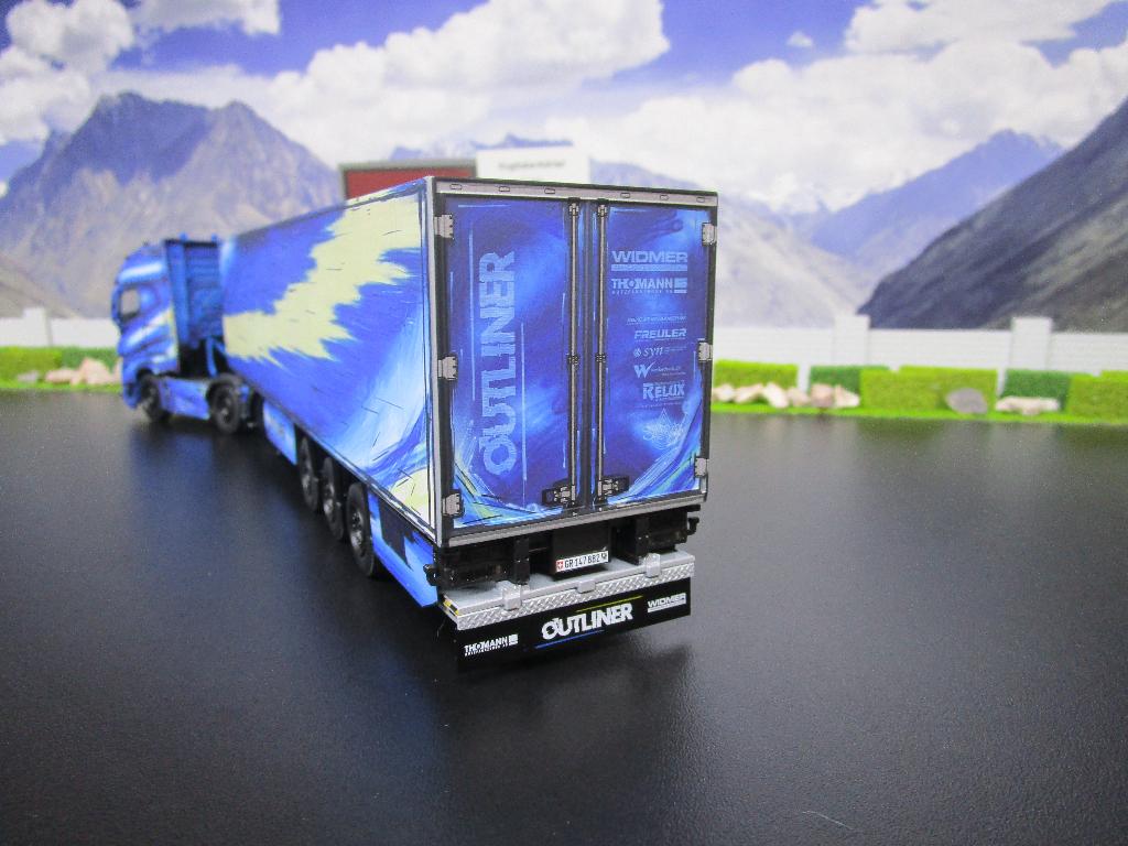 Wsi 01-4814 Thomann-Outliner , Volvo FH5 Globetrotter XL, Ophalen, Nieuw, Bus of Vrachtwagen, Wsi