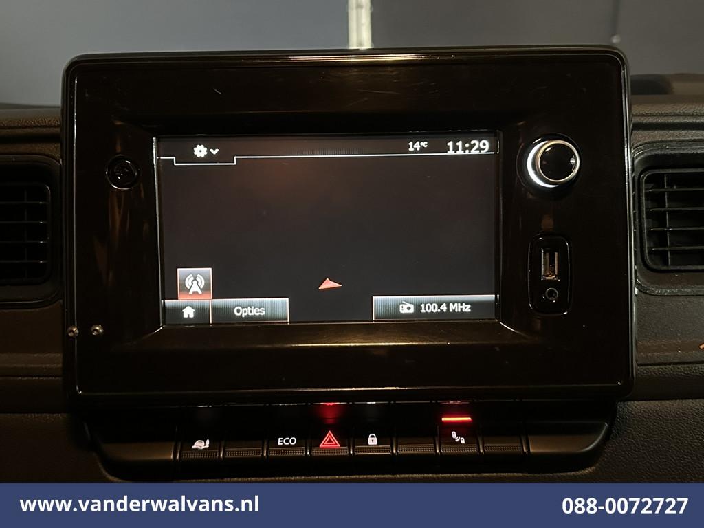 Renault Master 2.3 dCi 136pk L3H2 Euro6 Airco | Camera | Nav, Auto's, Bestelauto's, Voorwielaandrijving, Gebruikt, 4 cilinders