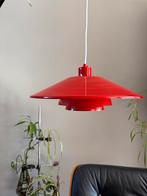 Vintage Zweedse design hanglamp rood schalenlamp, Huis en Inrichting, Lampen | Hanglampen, Gebruikt, Louis Poulsen Lyfa Horn Fog & Mørup