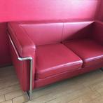 Rood leren bankje, Huis en Inrichting, Ophalen, 150 tot 200 cm, 75 tot 100 cm, Zo goed als nieuw