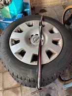Opel Astra - All Season Banden + Stalen Velg 5x115, Ophalen, Gebruikt, Banden en Velgen, All Season