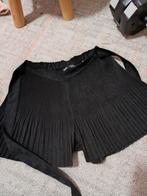 Korte broek zwart - Zara, Kleding | Dames, Broeken en Pantalons, Gedragen, Kort, Ophalen of Verzenden, Zwart