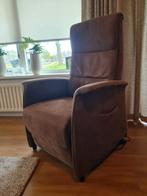 Sta op stoel, taupe kleur, suedine stof, Huis en Inrichting, Stoelen, Ophalen, Bruin, Zo goed als nieuw, Eén