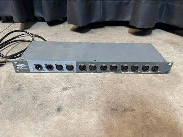Showtec DMX Booster DB1-4, 3 én 5 polig xlr beschikbaar voor biedingen