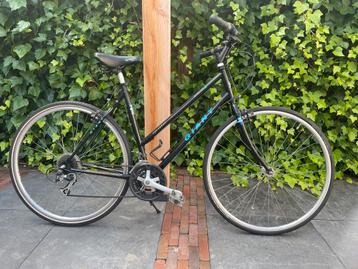 Giant damesfiets zwart frame 54 cm beschikbaar voor biedingen