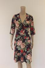 King Louie aubergine gebloemd travelstof jurkje maat M, Kleding | Dames, Jurken, Maat 38/40 (M), ., Paars, Ophalen of Verzenden