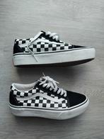 Vans sneakers checkered pattern size 39, Kleding | Dames, Schoenen, Zwart, Ophalen of Verzenden, Vans, Sneakers of Gympen