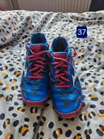 Te koop gym handbal volleybal zaal schoenen maat 37, Ophalen of Verzenden, Schoenen
