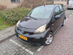 Toyota Aygo  2009 km. 221570. Apk tot 24.08 2026.   AUTOMAAT, 4 stoelen, Origineel Nederlands, Bedrijf, 998 cc