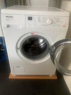 Miele Wasmachine - SoftCare System W3204, Minder dan 85 cm, 4 tot 6 kg, Ophalen of Verzenden, Voorlader