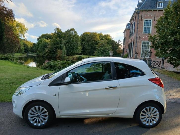 Prachtige Ford Ka / Fiat 500 1.2i Airco Stuurbekr El.Ram LM., Auto's, Ford, Particulier, Ka, ABS, Adaptieve lichten, Airbags, Airconditioning