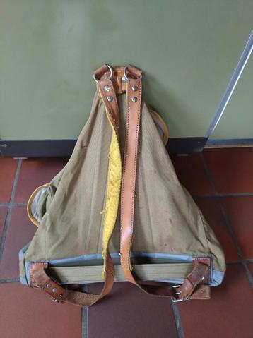 Vintage rugzak  beschikbaar voor biedingen