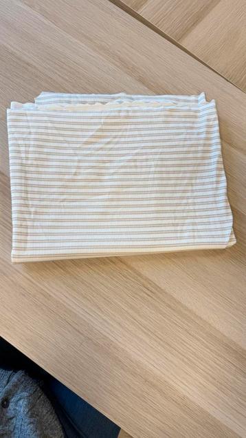 Ribstof coupon beige wit beschikbaar voor biedingen