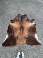 Prachtig vloerkleed koeienhuid, Ophalen, 150 tot 200 cm, 200 cm of meer, Zo goed als nieuw