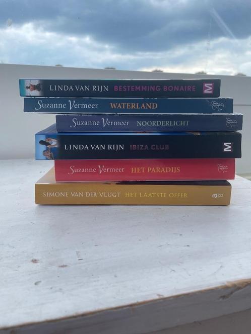Boeken Suzanne Vermeer/Linda van Rijn/Simone van der Vlugt, Boeken, Thrillers, Gelezen, Nederland, Ophalen of Verzenden