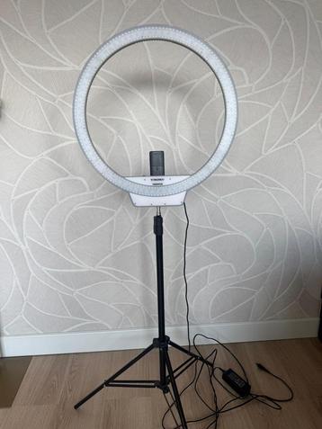 2x professionele ringlampen met statief Yongnuo zgan beschikbaar voor biedingen