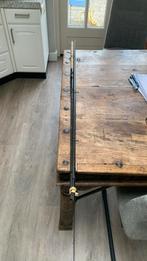 Tri- cast feeder 360cm, Ophalen, Zo goed als nieuw, Werphengel