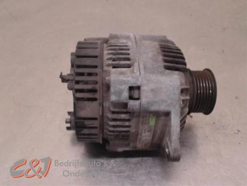 Dynamo van een Renault Master, Auto-onderdelen, Motor en Toebehoren, Renault, Gebruikt, 3 maanden garantie, Ophalen of Verzenden