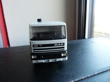 Lion Car DAF 95-400 trekker beschikbaar voor biedingen