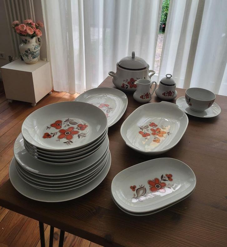 Vintage 20-delig servies Bavaria Schumann Arzberg porselein, Antiek en Kunst, Antiek | Servies compleet, Ophalen