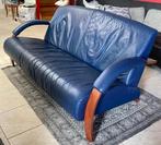 GRATIS Montell bank- Vintage, Huis en Inrichting, Banken | Bankstellen, Ophalen, Gebruikt, Driepersoons, Leer