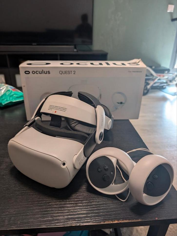 Oculus Quest 2 128GB - VR Bril met BoboVR Strap, Spelcomputers en Games, Virtual Reality, Gebruikt, Pc, VR-bril, Ophalen of Verzenden