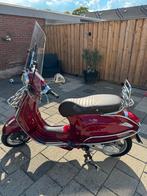 Vespa Touring - Prachtige Scooter!, Ophalen, Overige modellen, Zo goed als nieuw, Maximaal 25 km/u