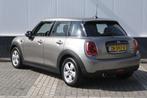 Mini mini Cooper 1.5 136pk Business Edition | All-season ban, Auto's, Mini, 1165 kg, Te koop, Zilver of Grijs, Benzine