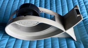 Plakbandapparaat voor grote smalle rollen. beschikbaar voor biedingen