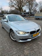 BMW 3-Serie 2.0D 320 EDE LUXURY 120KW Aut8(f30) 2015 Grijs, Auto's, Automaat, 745 kg, 1995 cc, 4 cilinders