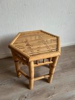 Te Koop : Vintage Bijzettafeltje 6 Kant Bamboe Tafeltje, Minder dan 55 cm, Gebruikt, Rond, Ophalen of Verzenden