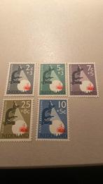 Nederland, Postzegels en Munten, Ophalen of Verzenden, Na 1940, Postfris