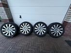 Volvo Saga velgen met zomerbanden, Auto-onderdelen, Banden en Velgen, Ophalen, Gebruikt, Banden en Velgen, 17 inch