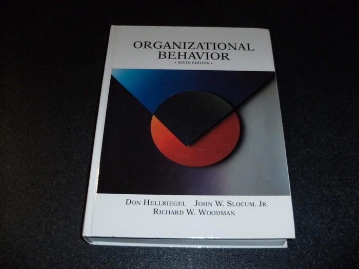 Hellriegel, Slocum en Woodman	Organizational behavior, Boeken, Studieboeken en Cursussen, Gelezen, HBO, Beta, Ophalen of Verzenden