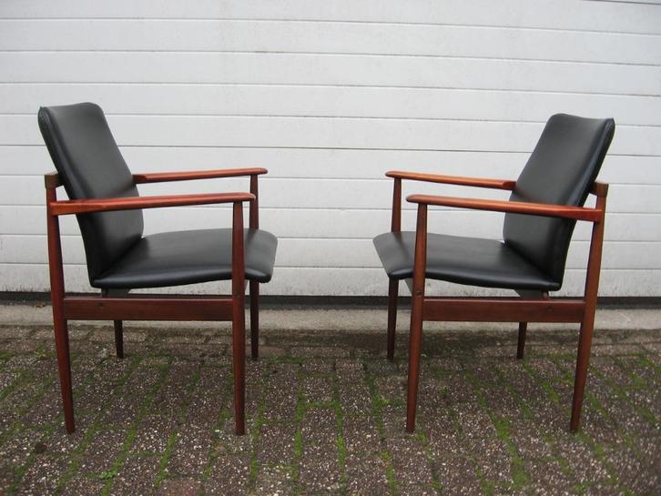 Cor Bontenbal stoelen, Huis en Inrichting, Stoelen, Gebruikt, Twee, Hout, Zwart, Ophalen