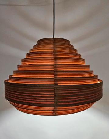 Hanglamp fineer Hans Agne Jacobson Zweeds design  beschikbaar voor biedingen