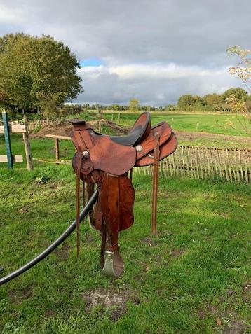 Vaquero Westernzadel beschikbaar voor biedingen