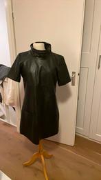 Snob leren jurkje 40, Kleding | Dames, Jurken, Maat 38/40 (M), Zwart, Ophalen of Verzenden, Zo goed als nieuw