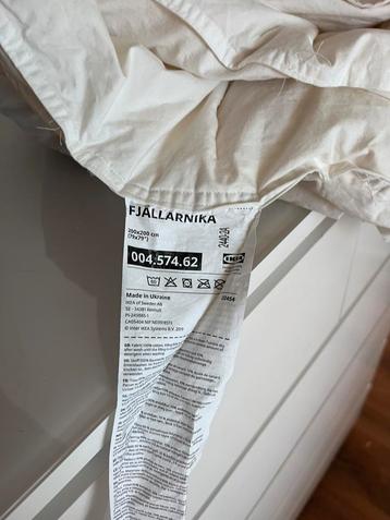 IKEA FJÄLLARNIKA Dekbed 200x200 cm - Licht en Comfortabel beschikbaar voor biedingen