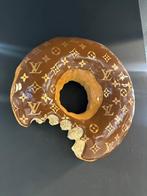 Kunst met een R wandobject / Louis Vuitton donut Studio Snek, Ophalen of Verzenden