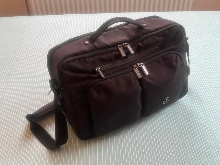 Gebruikte Wenger Laptoptas 15 inch, Computers en Software, Laptoptassen, Gebruikt, Aktetas, 15 inch, Ophalen of Verzenden